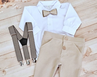 Taufkleidung für einen Jungen, Taufkleidung taufset, Jungen Taufoutfit, beige baby clothes for a boy with suspenders