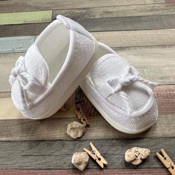 Chaussures blanches pour bébé, mocassins blancs pour bébé garçon, chaussures pour tout-petits, 0-9 mois, chaussures pour bébé garçon de baptême, chaussures pour bébé garçon de mariage