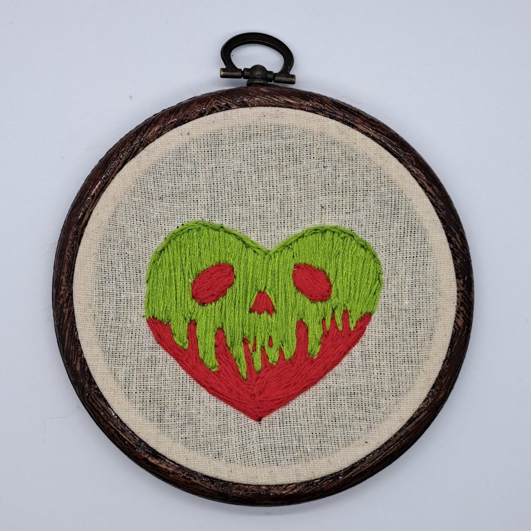 Poison Frame Poison Apple Heart Embroidery Frame - Etsy