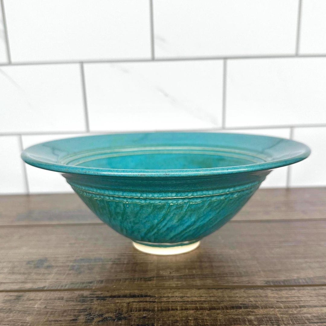 Handmade Pottery Bowl, Turquoise With Chattered Design - Etsy