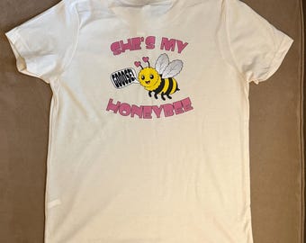Goose - She’s My Honeybee - Youth Medium (10-12) T-Shirt - Bella Canvas Cotton/Poly Blend - One-Off