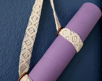 Macrame Yoga bag, Yoga Accessory, Boho style, Yoga Mat Strap, Handmade,