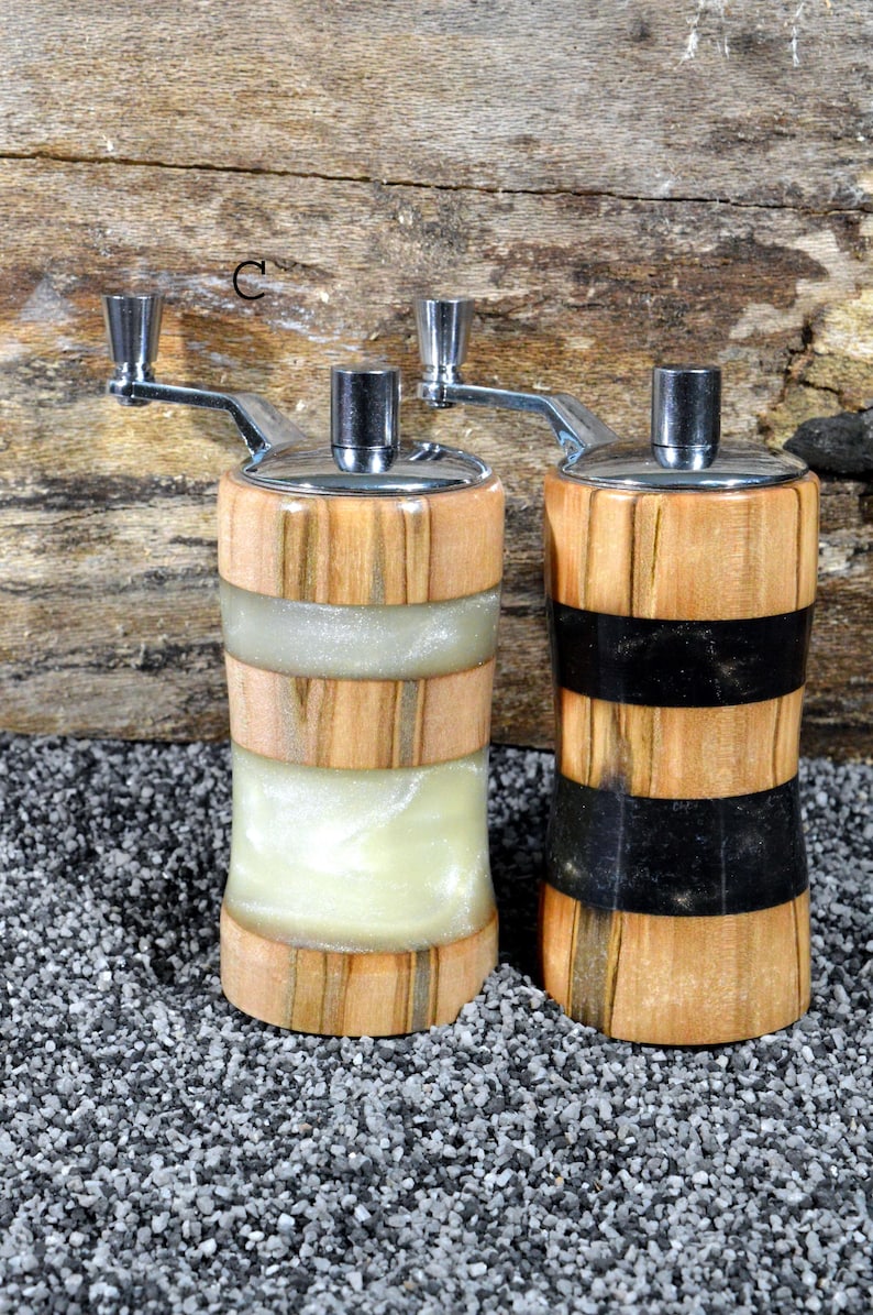 Juego de molinillo de sal y pimienta de mesa: Molinillo de hierbas de cerámica Ambrosia Maple C