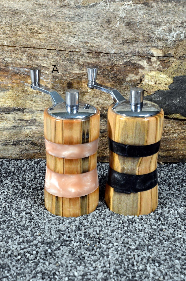 Juego de molinillo de sal y pimienta de mesa: Molinillo de hierbas de cerámica Ambrosia Maple A