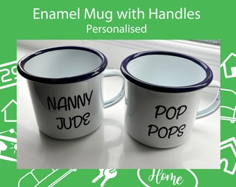 Personalizowany emaliowany kubek z uchwytem. Idealny na kemping i do ogrodu
