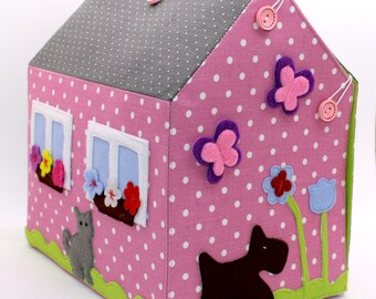 cloth doll house