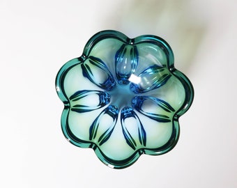 Glass bowl, glass bowl, blue/green, midcentury, vintage