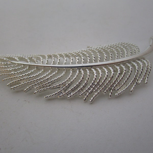 Vintage Large Silver Tone Designer Monet Fancy Leaf Design Brooch