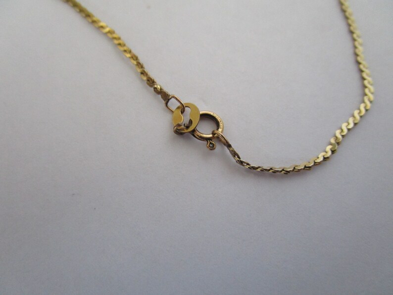 Vintage 14 K Gold Filled Flat S Chain Necklace /& Leaf Pendant
