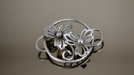 Vintage Antique Flowers Scroll Design Brooch Ster… - image 1