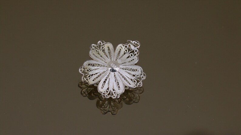 Vintage Cut Scroll Filigree Flower Floral Blooming Design Pendant 925 Sterling PD 2009