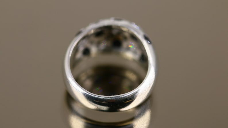 Vintage Thick Black and White CZ Crystals Women/'s Ring 925 Sterling Silver Size 6.45 RG 1008
