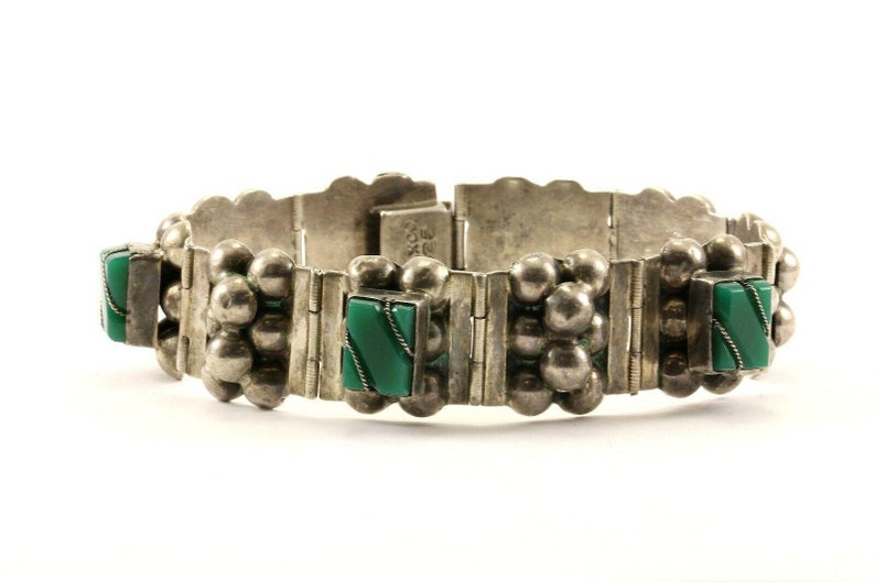 273796507824 Vintage Beaded Green Stone Design Link Bracelet 925 Sterling Br 2712