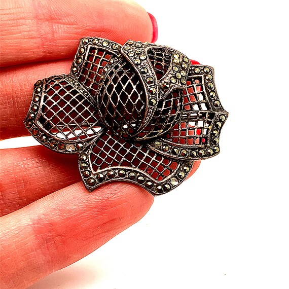 Vintage Marcasite Art Deco Design Brooch | Floral… - image 2