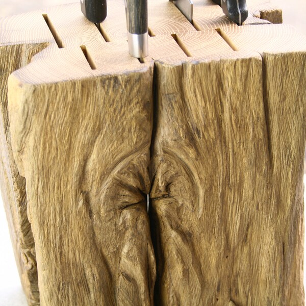 Eyiafjallajökull II knife block for 9-12 knives made of oak beams