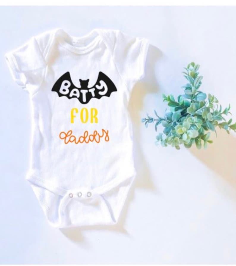 Fall Baby Bodysuit Autumn Baby Bodysuit Halloween Baby Outfit I love Daddy Batty For Daddy Infant Halloween Outfit Baby Bodysuit