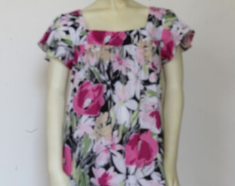 Summer Floral Cotton Dress For Women, Knee Length Dress With Pockets, Square Neck Shift Custom Handmade Spring