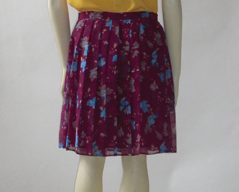 Floral Pleated Chiffon Skirt Women, Knee Length Skirt Summer Casual, Wine Red Custom Handmade image 3