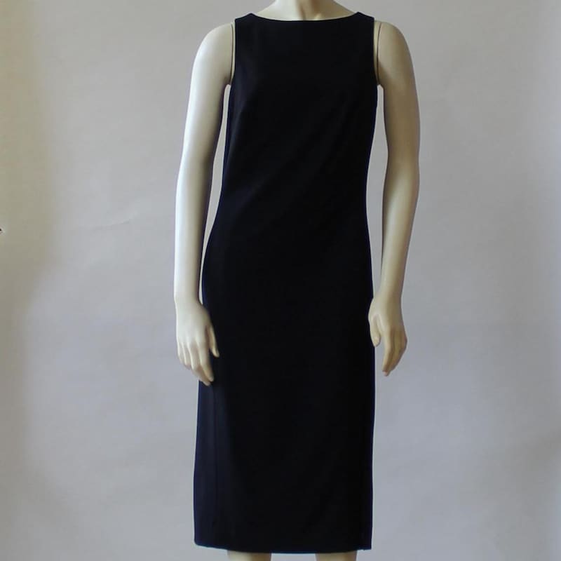 SLEEVELESS SHEATH DRESS