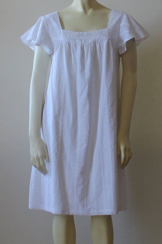 Embroidered White Cotton Summer Dress: Handmade Knee Length Shift with Pockets