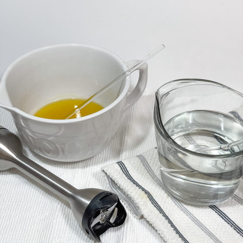 PDF Tutorial, How to Make DIY Face and Neck Cream, Step-by-step Photo ...