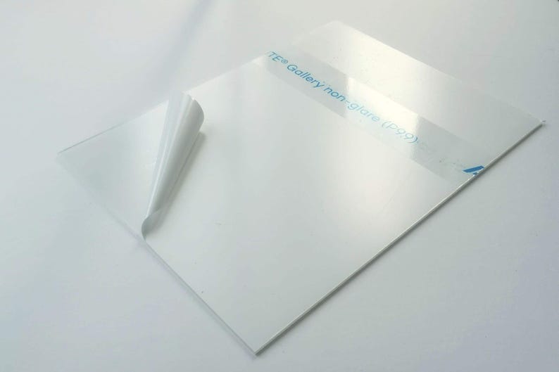 Non-Glare Acrylic Sheet | Shatterproof Framing Grade Plexiglass, Lightweight, 90% UV Filtering Bild 1