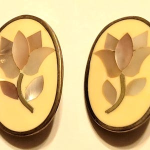 Vintage Mexican Alpaca Silver Tone Floral Abalone Shell Inlay Clip-On Earrings