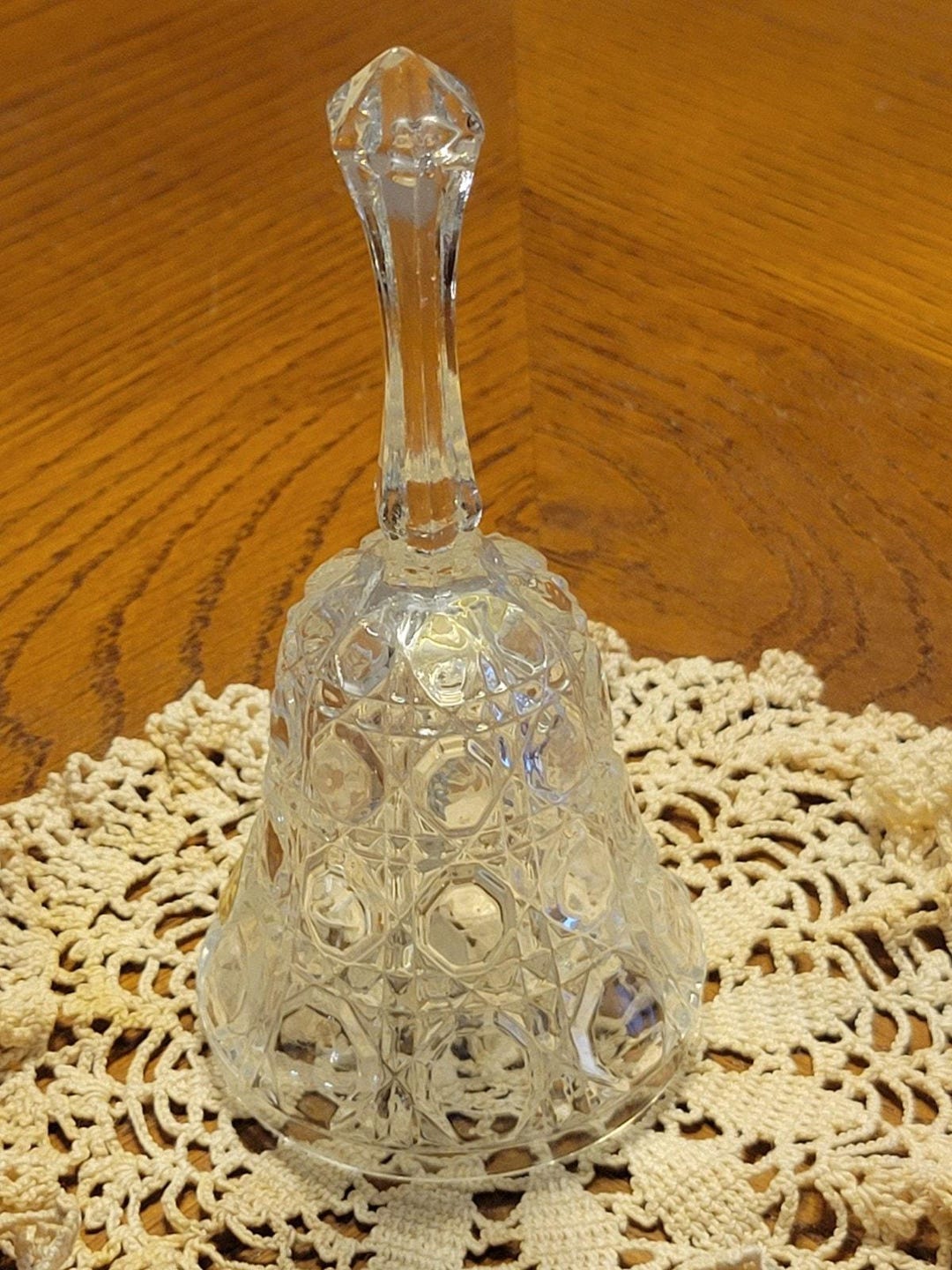 Crystal Bell Collection Vtg Crystal Bell Landmark Design 24% Full Lead Collectible Decor ...