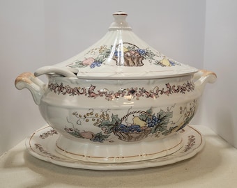 Soup Tureen with plate & ladle. Harvest Fruit Basket Print. Porcelain. Japan.