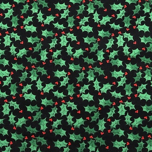 Ambesonne Christmas Fabric by The Yard, Poinsettia Flower Holly and  Mistletoe in Natural Traditional Combination, Decorative Satin Fabric for  Home