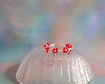 Flower Bead Bracelet