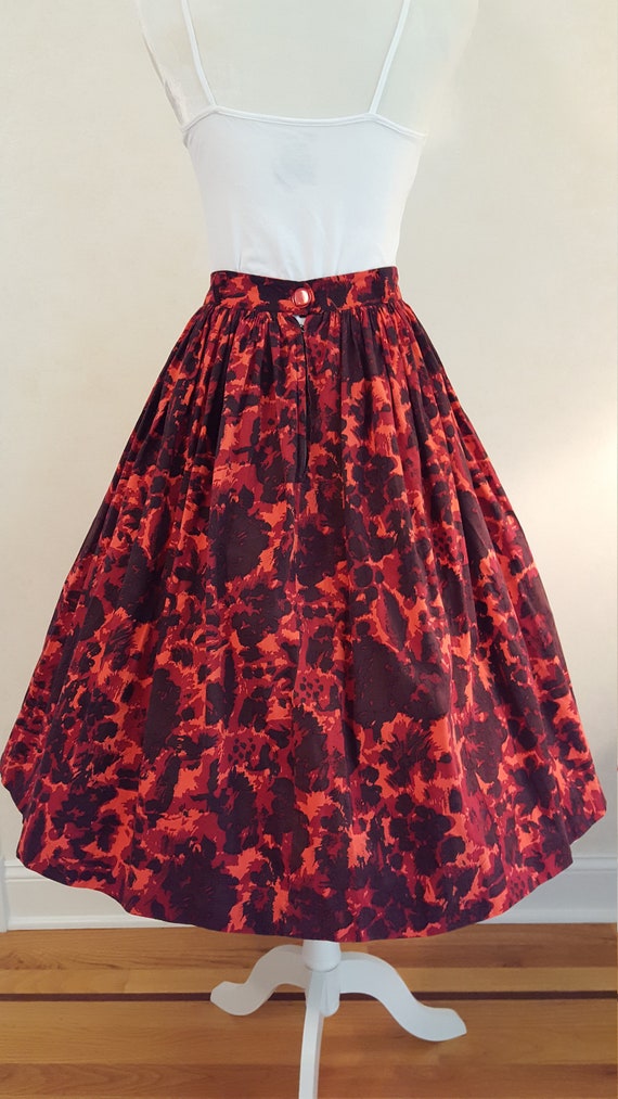 Vintage 50's 'Lava' Floral Print Cotton Skirt 27"… - image 3