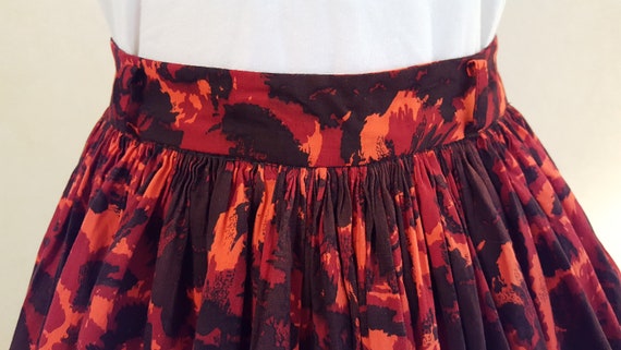 Vintage 50's 'Lava' Floral Print Cotton Skirt 27"… - image 5