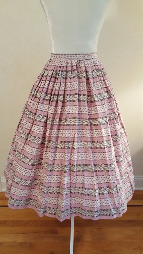 Vintage 50's Pink Floral Stripe Cotton Skirt & To… - image 5