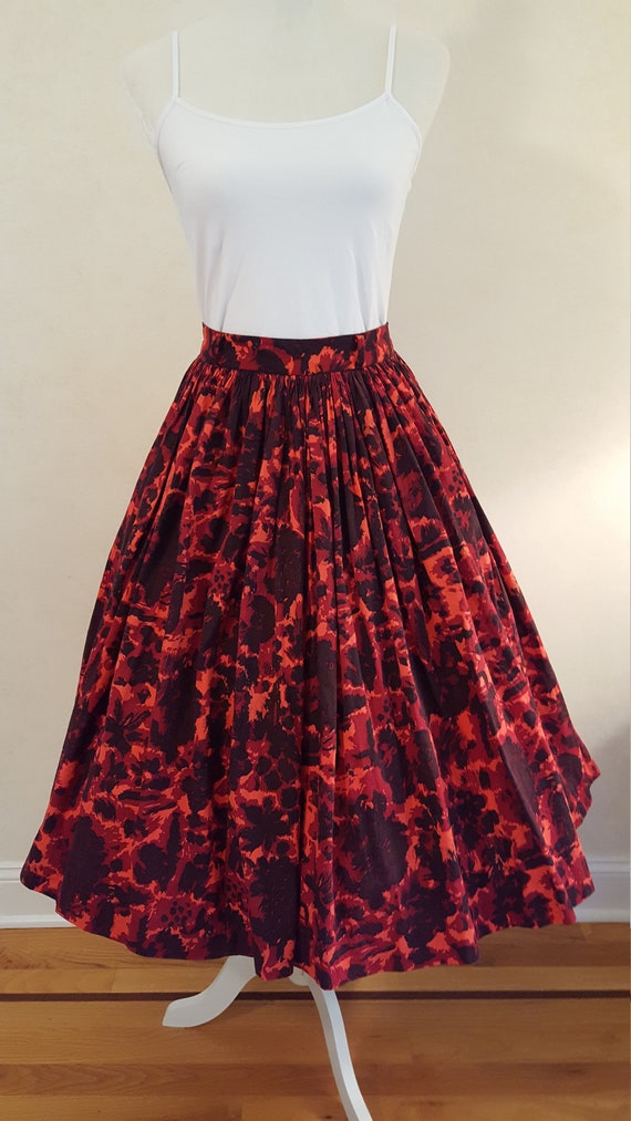 Vintage 50's 'Lava' Floral Print Cotton Skirt 27"… - image 2