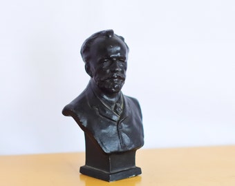Russian Composer Pyotr Tchaikovsky Marble Bust Statue Sculpture 20 cm white