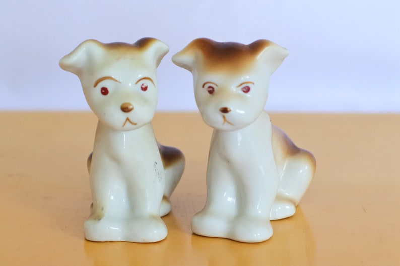 porcelain figurine of the USSR,russian antiques Antique porcelain figurine Dog