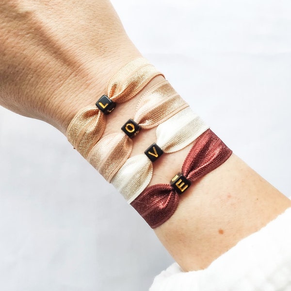 CHOUCHOU INITIAL bracelet // Elastic ribbon to personalize // Black square alphabet beads, gold letters