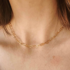 CUPIDON necklace // Heart mesh chain in gold stainless steel