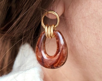 BONNIE Earrings - Coffee // Stainless steel earrings with resin pendant