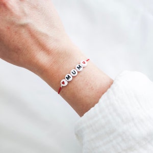 Bracelet MANTRA en perles à personnaliser // Perles blanches, lettres noires image 5