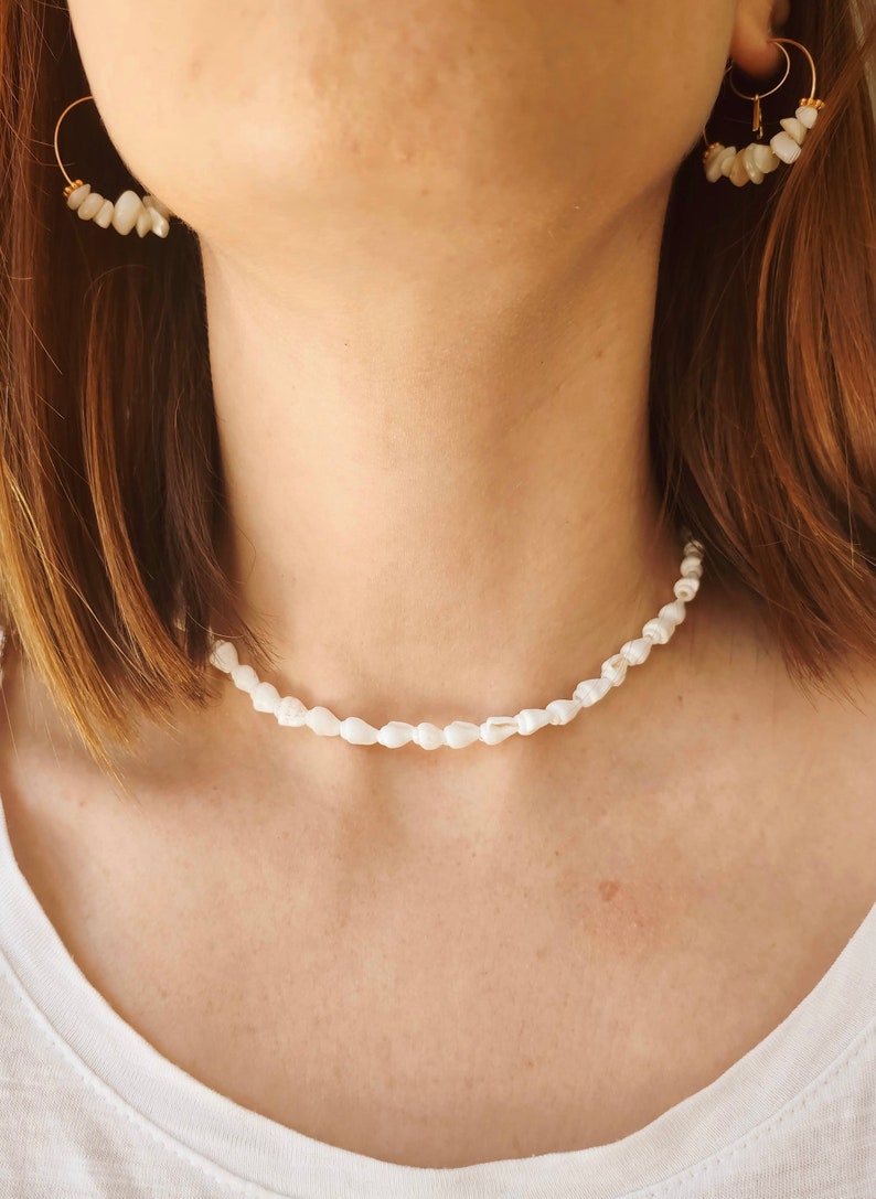 Collier ras de cou SHELL // Choker en coquillages naturels blancs image 10