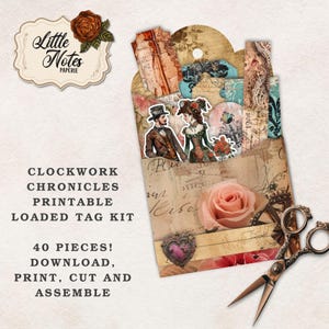 Könnte beinhalten: Ein Printable-Tag-Kit im Vintage-Stil mit Steampunk-Thema. Das Bild zeigt Tags, Ephemera und Verzierungen. Eine Rose und eine Schere sind ebenfalls abgebildet. Der Text lautet "Clockwork Chronicles Printable Loaded Tag Kit".