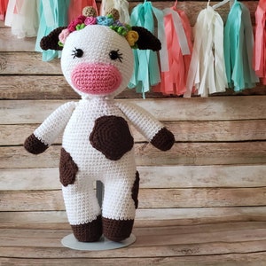 Tuva Amigurumi Kit - Meadow the Cow