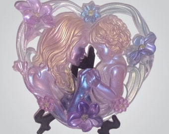 Mom and child heart Resin art
