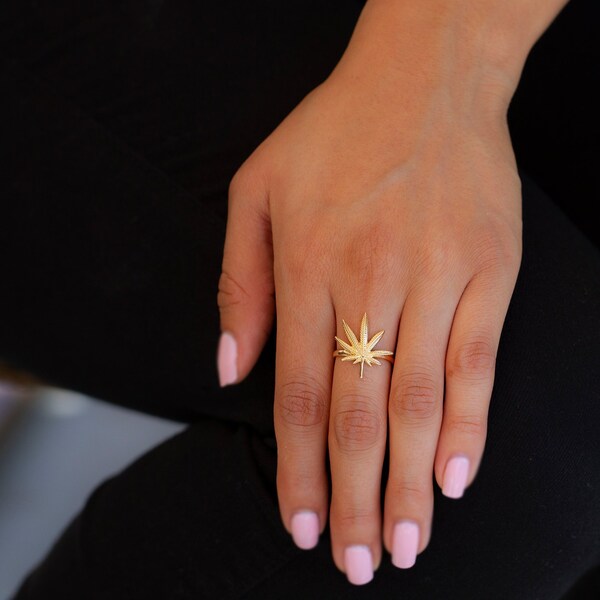 Vintage Cannabis Ring