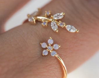 Dainty Flower Leaf Cubic Zirconia Ring, Floral Dainty Ring, Gold Ring, Silver Ring, Dainty gold ring, Minimalist ring