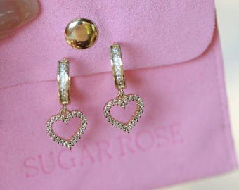 Herz Tropfen Romantische Huggie Ohrringe in Gold