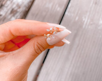 Dainty Floral with Pearl Ring - Gold Dipped - Dainty Flower Ring, Stacking Ring, Minimalist Jewelry