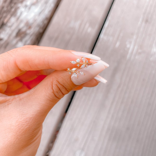 Dainty Floral with Pearl Ring - Gold Dipped - Dainty Flower Ring, Stacking Ring, Minimalist Jewelry